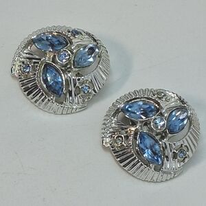 * Vintage Claudette Blue Rhinestone Silver Tone Clip On Earrings